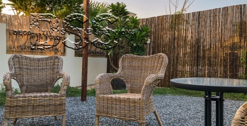 Adding Texture and Depth: Using Decorative Gravel in Modern Landscaping