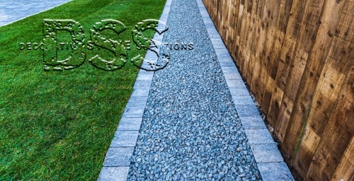 Enhancing Curb Appeal with Sunnyside Stabilized Decomposed Granite Driveways