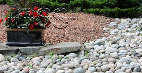 6 REASONS TO CHOOSE ROCKS, STONES, OR PEBBLES FOR YOUR LANDSCAPING PROJECT