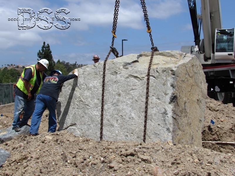 How much do Landscape boulders weigh?